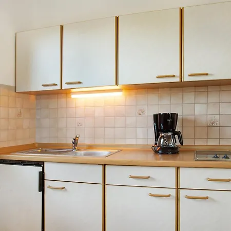 Hackerhof Apartman *